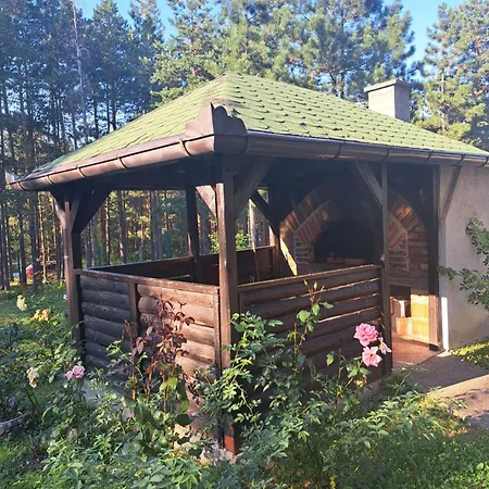 Tara Bozic בית הארחה