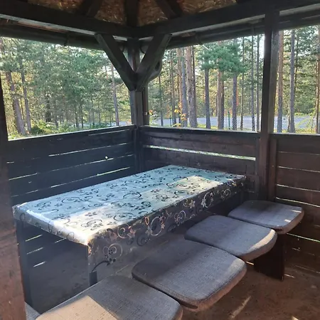 Tara Bozic בית הארחה קאלודיירסקה בארה