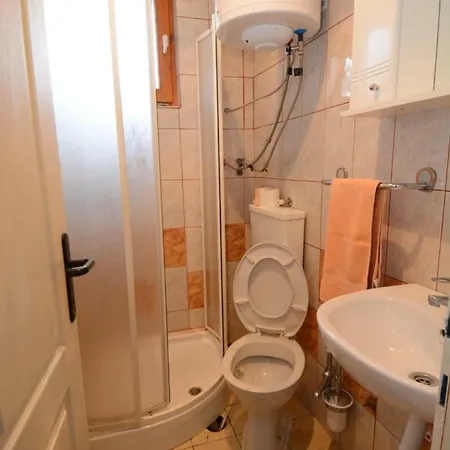 Tara Bozic קאלודיירסקה בארה